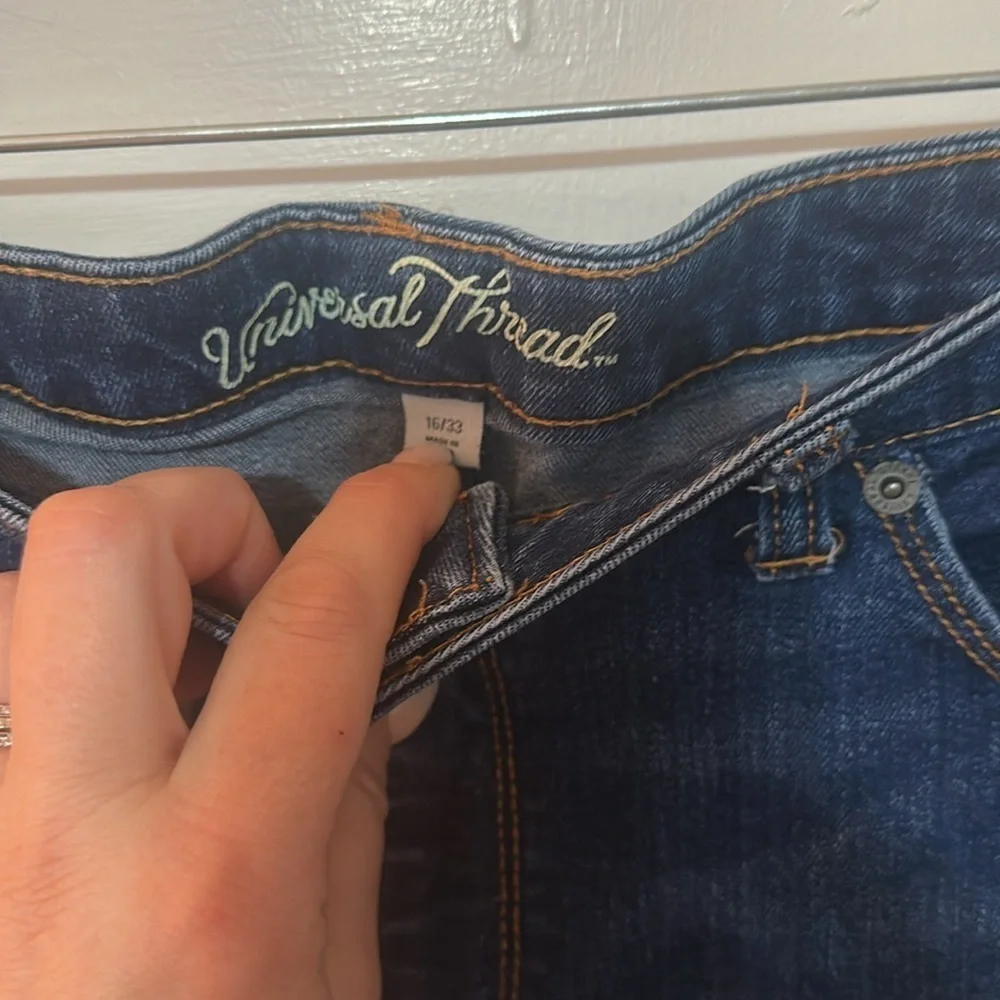 Universal thread Jean skirt size 16